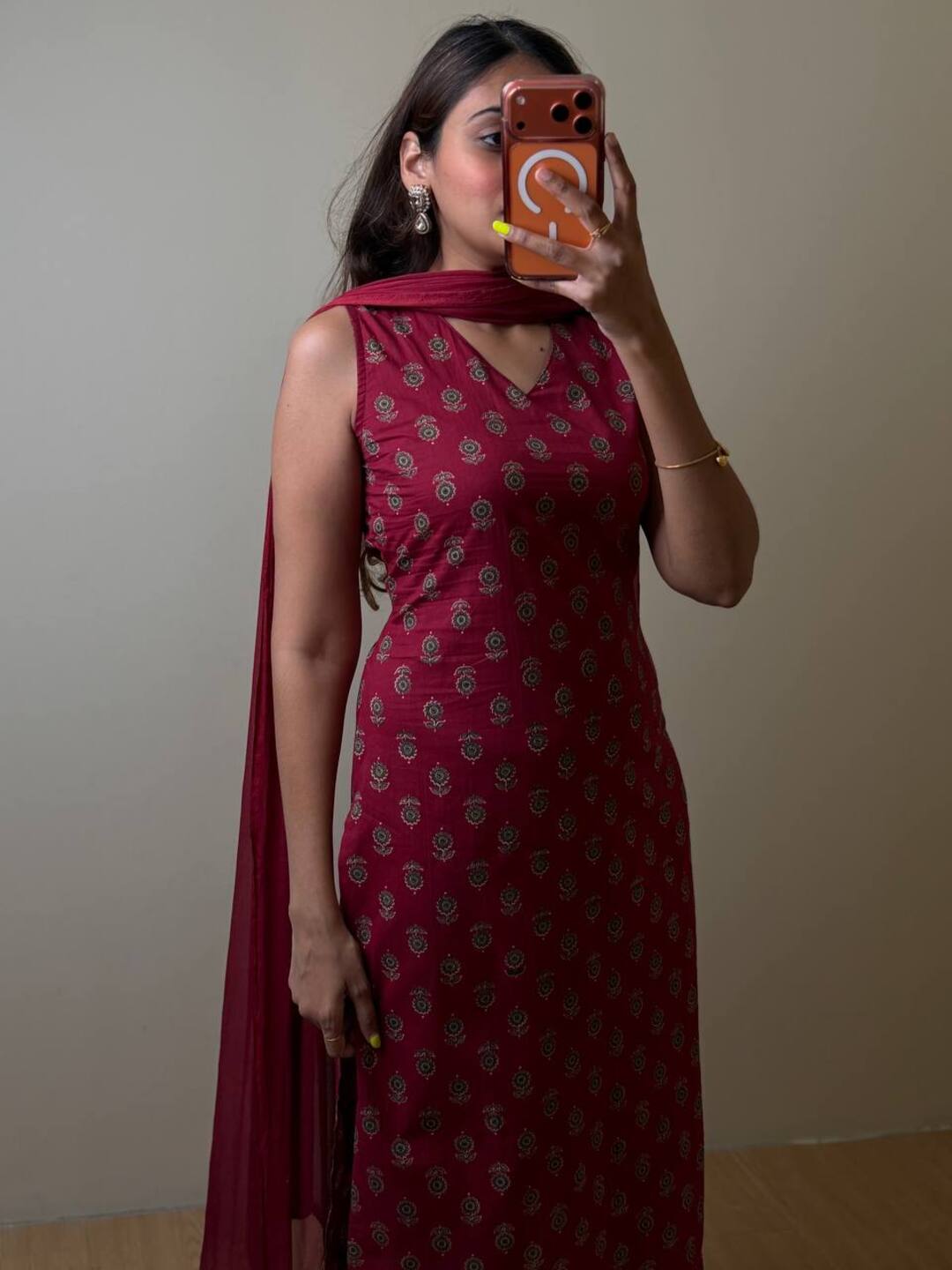 Cherry Red Sleeveless 3pc kurti Suit