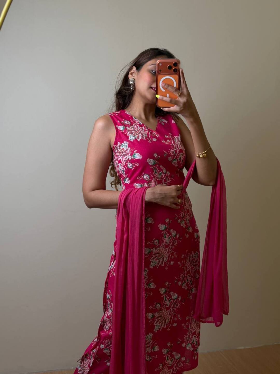 Hot Pink Sleeveless 3pc kurti Suit