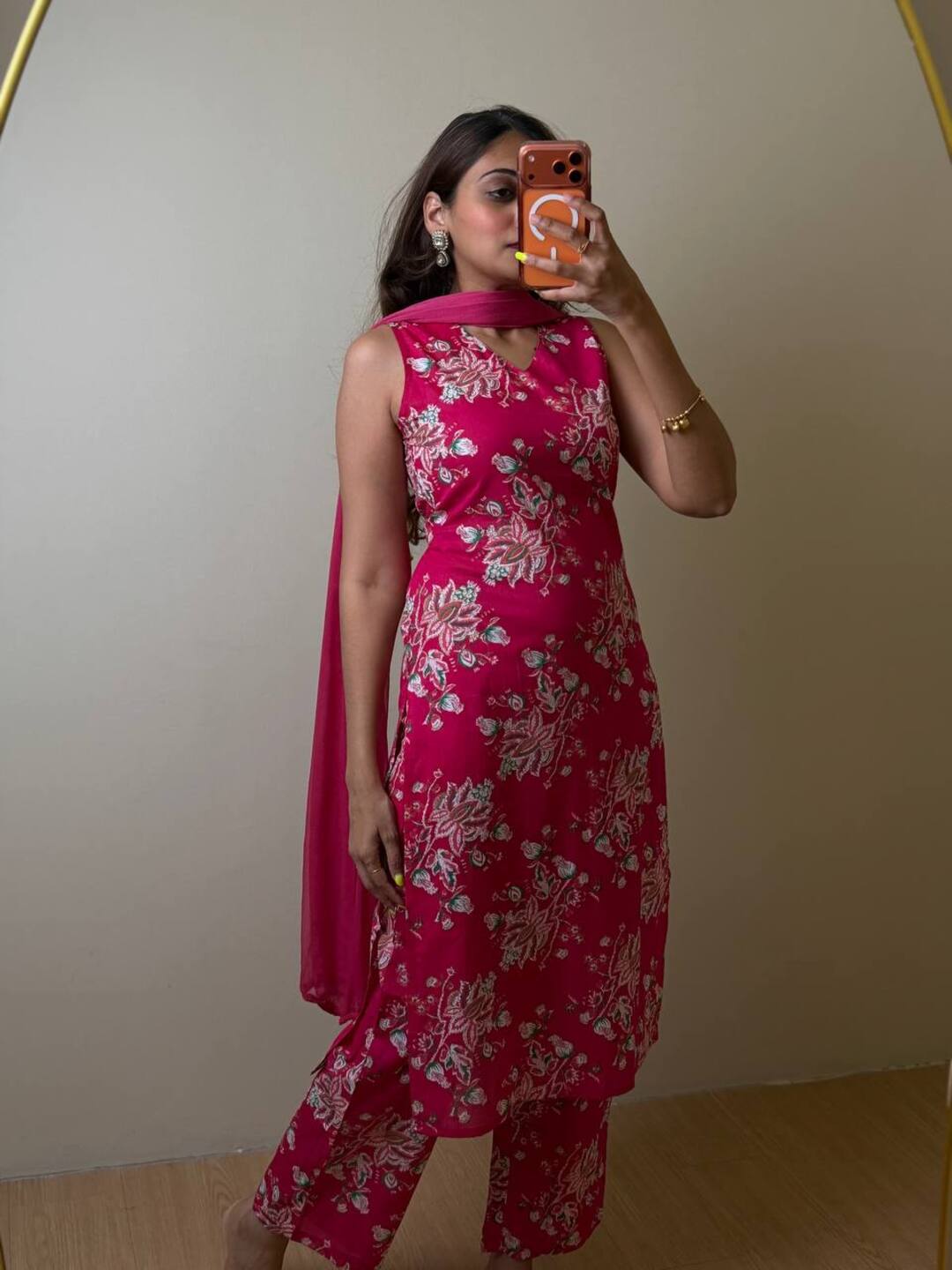 Hot Pink Sleeveless 3pc kurti Suit