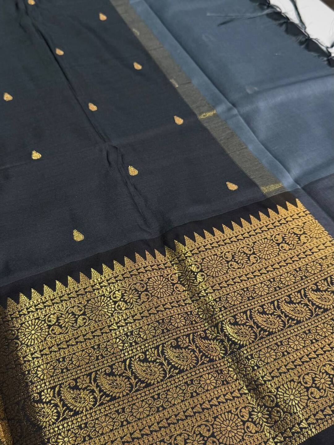 Grey Soft Cotton Saree