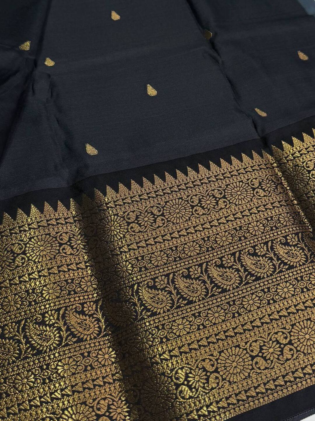 Grey Soft Cotton Saree