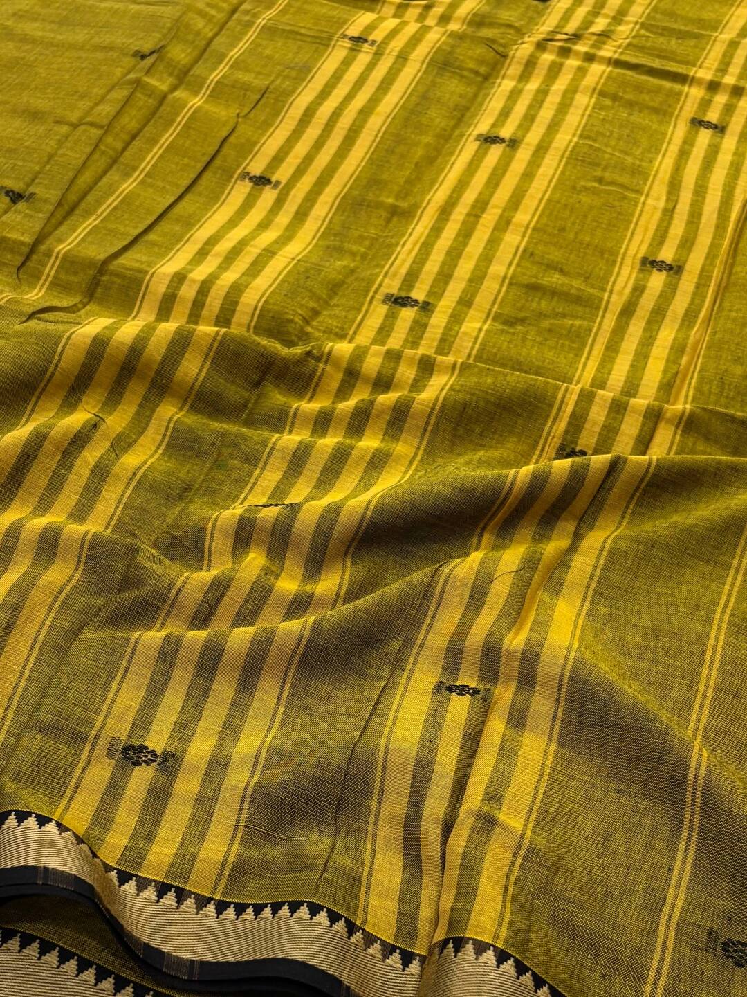 Olive Green Narayanpet Cotton Saree