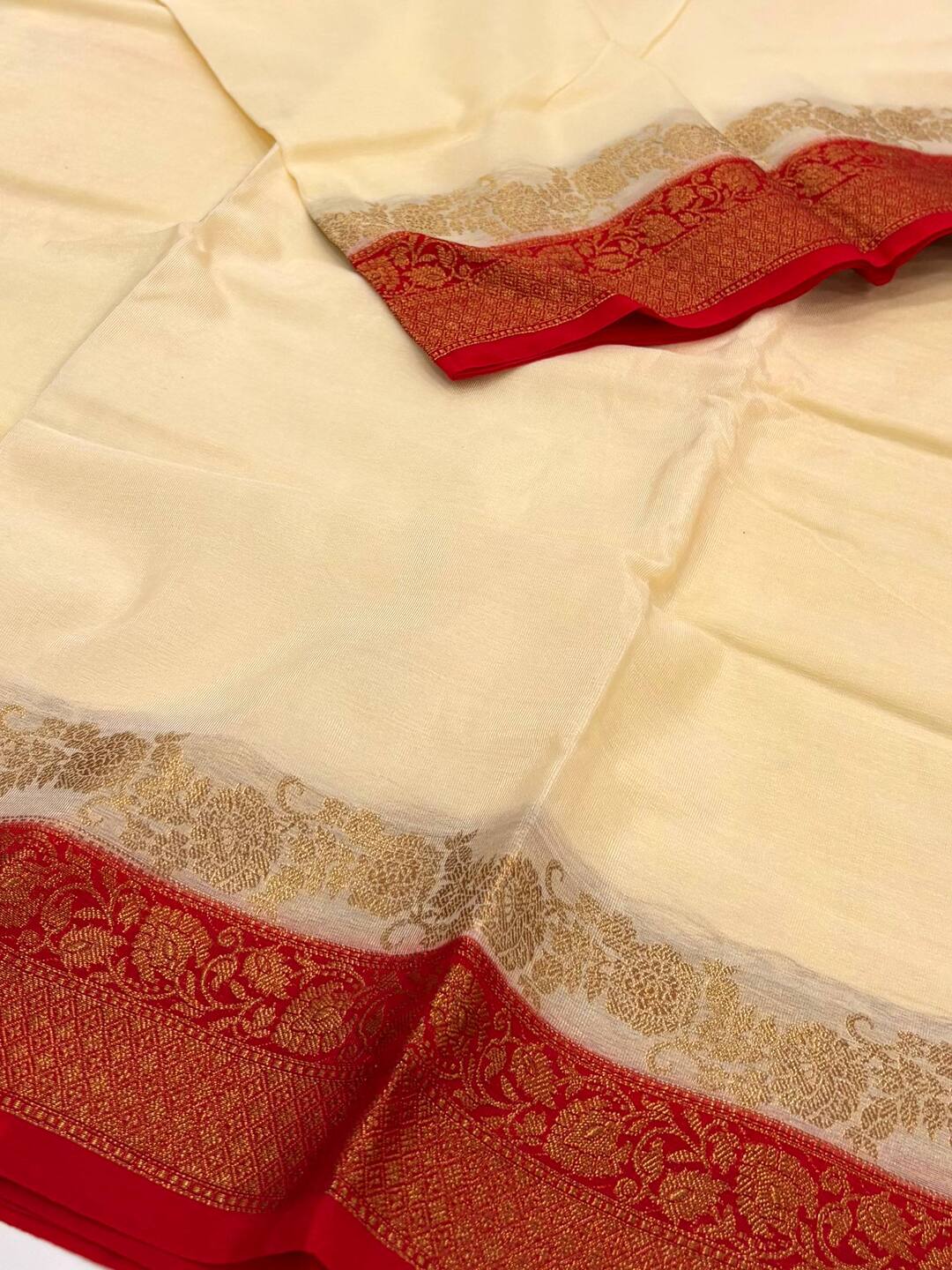 Off White With Chili Red Banaras Cotton Silk Saree