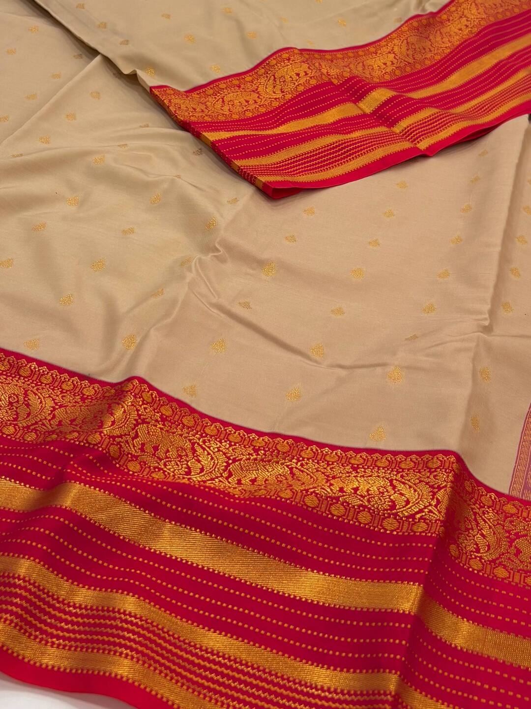 Beige Semi Kanchi Silk Saree