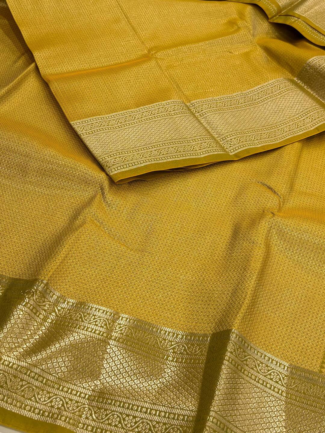 Olive Green Semi Kanchi Silk Saree
